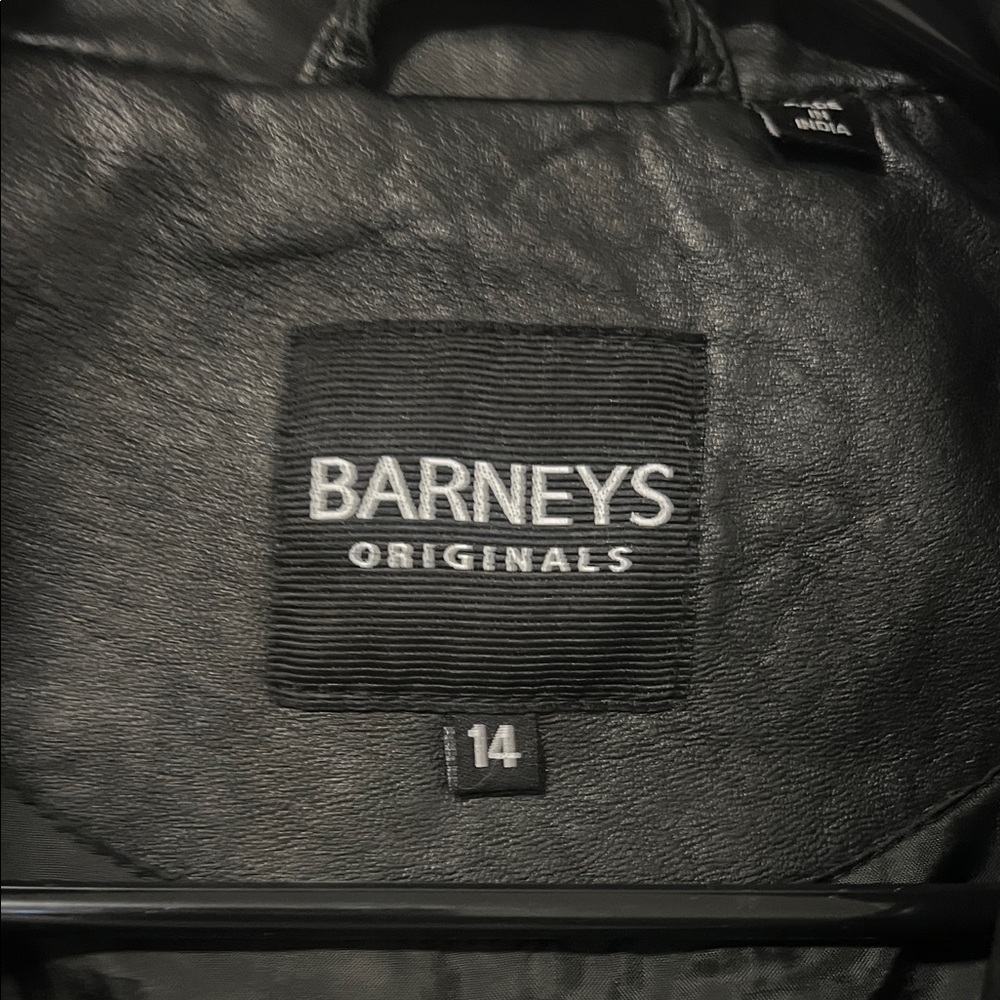 Barneys New York Women's Classic Black Leather Jacket - Picture 2 of 13